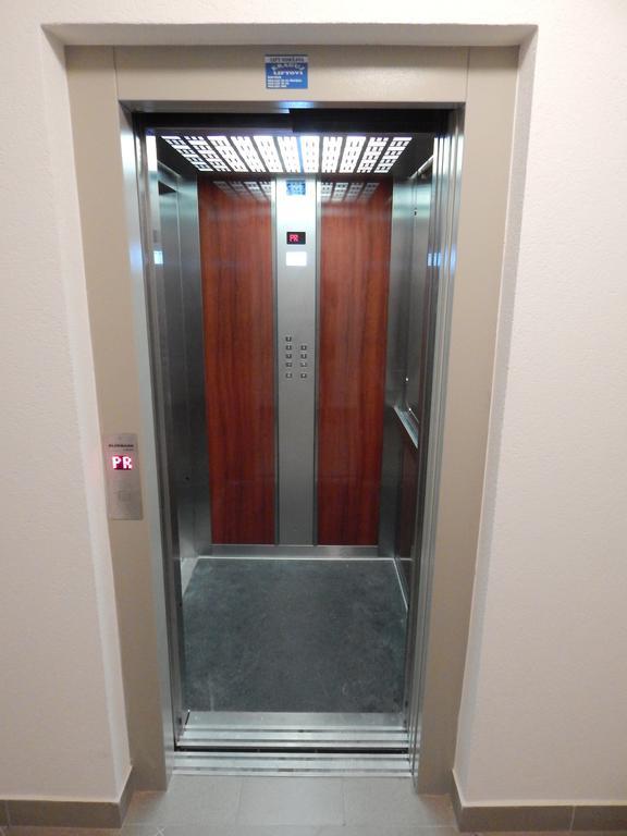 Apartments Center Kg Kragujevac Pokój zdjęcie